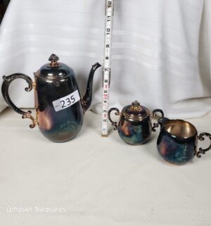 j235- WM Rogers tea set - Image 1