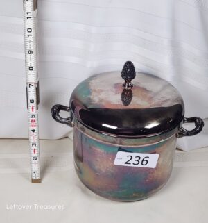 j236- vintage silverplate ice bucket - Image 1