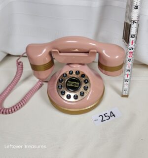 j254- Pink Hollywood Style Phone - Image 1