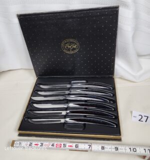 j272- Carvel Hall stainless steel steak knife set - Image 1