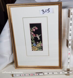 j305- Humming Bird. Original Art by D. Daly - Image 1