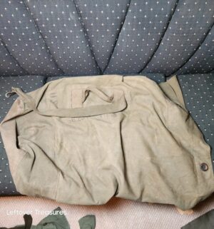 j324- WW2 US Army Military Apparel. Includes bag - Image 8