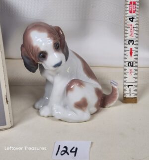k124- Gentle Surprise. Lladro 07940