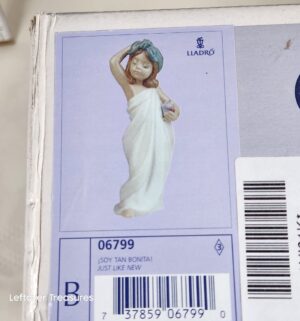 k131- Just Like New. Lladro 06799 - Image 3