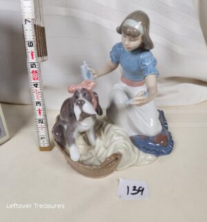 k139- Take Your Medicine. Lladro 05921