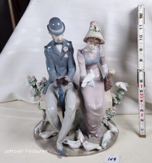 k169- A Quiet Afternoon. Lladro 5843