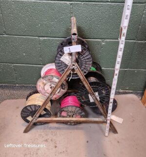 L1- spools of wire w/ stand