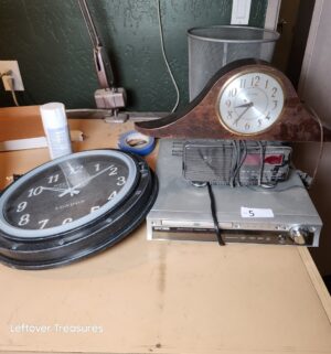 L5- clocks, dvd player, radio