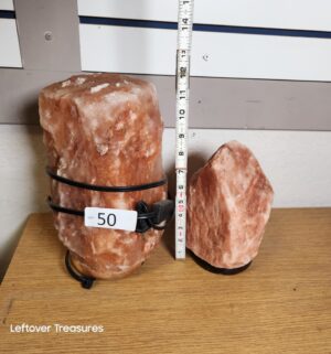 L50- NaturGut crystal salt lamp