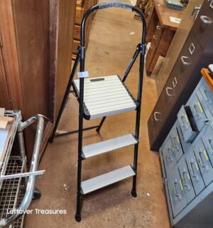 L55- step ladder