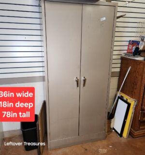 L67- Steel Locker Cabinet. No key. No contents