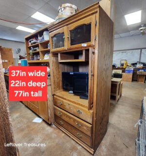 L80- oak tv cabinet