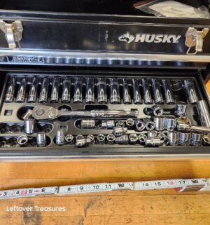 L91- Husky Tool box w/ tools - Image 3