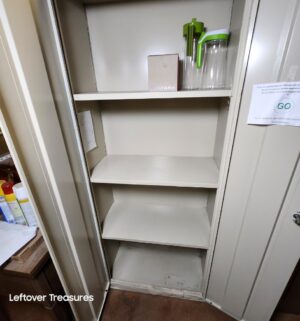 L115- Steel Cabinet. No key. No Contents - Image 3