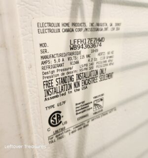L123- Frigidaire Upright Freezer. Works - Image 4