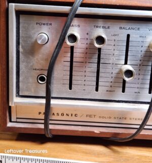 L141- Pioneer, Panasonic stereo equip - Image 3