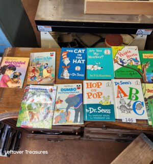 L146- dr seuss and other books