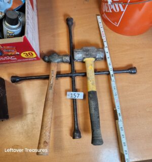 L157- hammers, tire iron