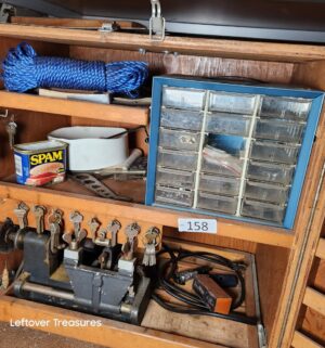 L158- Key makers cabinet system - Image 3