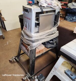 L164- Craftsman Professional 13-in. Planer - Image 3