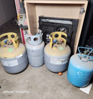 L172- Refrigerant Cylinders, empty