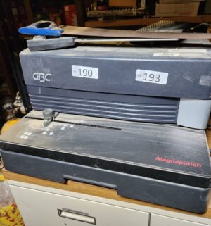 L193- GBC MagnaPunch, a heavy-duty electric paper punch
