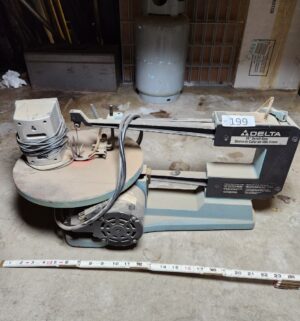 L199- Delta 16-inch benchtop scroll saw