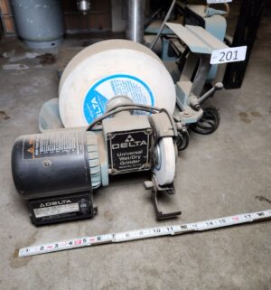 L201- Delta Universal Wet/Dry Grinder