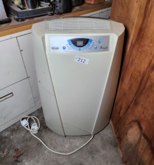 L212- DeLognhi PAC L90 AC unit