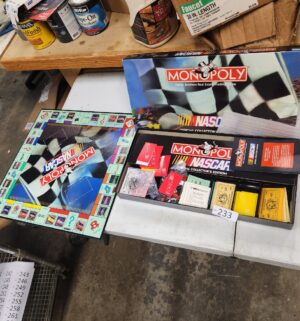 L233- Nascar Monopoly