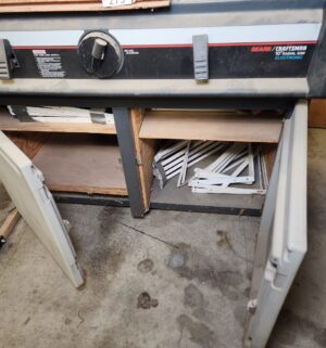 L273- Craftsman Electronic Radial Saw 10 inch - Image 3