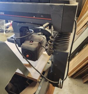 L273- Craftsman Electronic Radial Saw 10 inch - Image 4