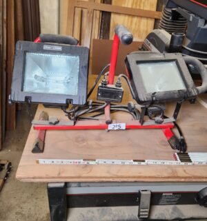 L275-craftsman shop light. Needs bulb