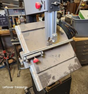 L290- Craftsman Professional 14 inch Band Saw - Image 3