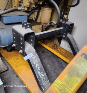 L295- 5th wheel attachment set