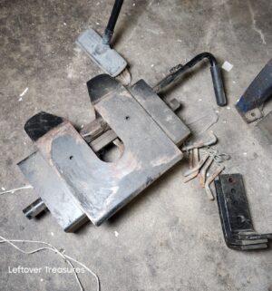 L295- 5th wheel attachment set - Image 3