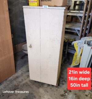 L302- vintage wooden cabinet. No contents