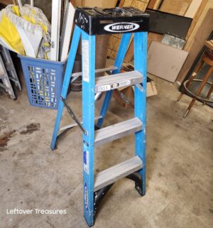 L313- Werner 4ft ladder