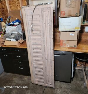 L325- vintage pickup truck tailgate - Image 3