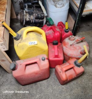 L358- fuel cans
