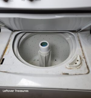 L364- GE Washer Dryer Combo Unit. Electric dryer - Image 5