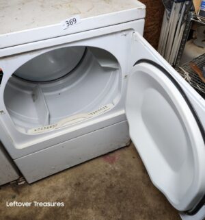 L369- maytag gas dryer. Works. No gas hookup though - Image 4