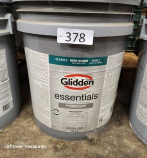 L378- Glidden Semi Gloss White. Full