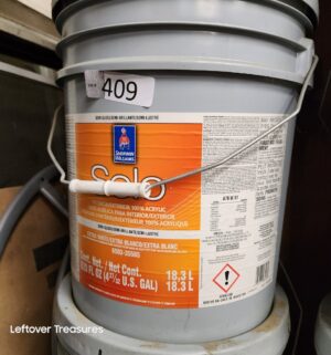L409- Sherwin Williams Solo Extra White. Semi Gloss. Full