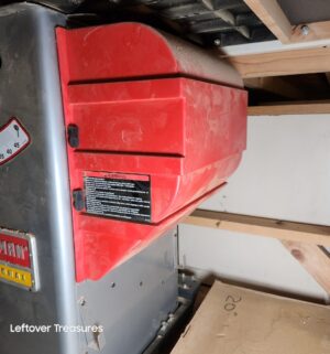 L445- Craftsman Professional 10 inch Table Saw / extra blades, accessories - Image 5