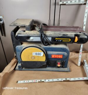 L446- Ryobi 4in x 6in belt/disc sander