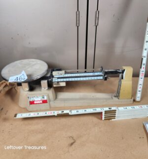 L462- ohaus triple beam scale