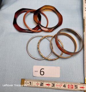 p6- assorted unbranded bangle bracelets