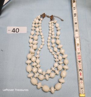 p40- vintage multi-strand white beaded necklace