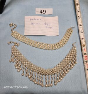 p49- Vintage Hong Kong faux pearl collar necklaces